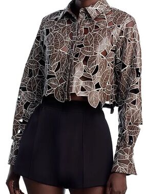 Cropped Button-Front Leaf-Print Shirt Jacket in Taupe and White